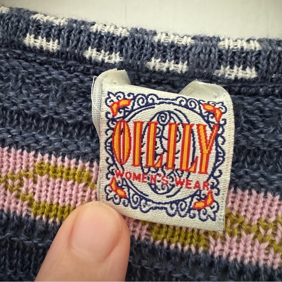 Oilily 3 button cardigan - Picture 3 of 6